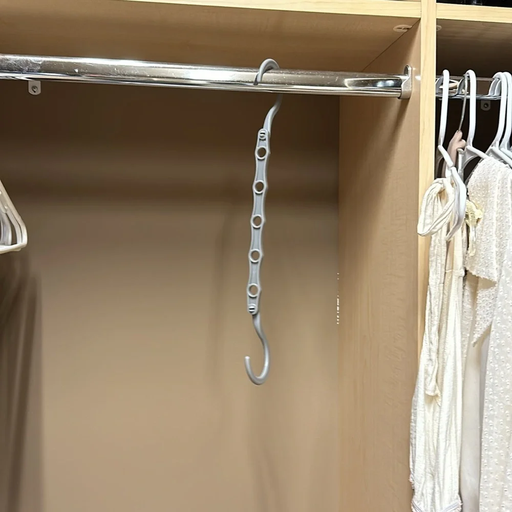 Space saving hangers
